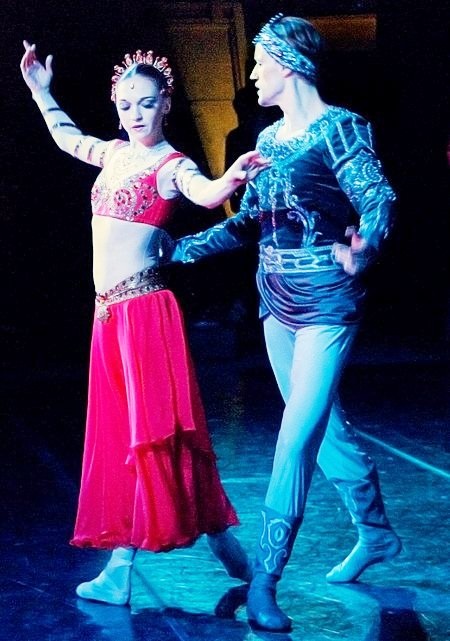 natinal_opera_of_ukraine_la_bayadere_olena_filipieva_denys_matvienko.jpg